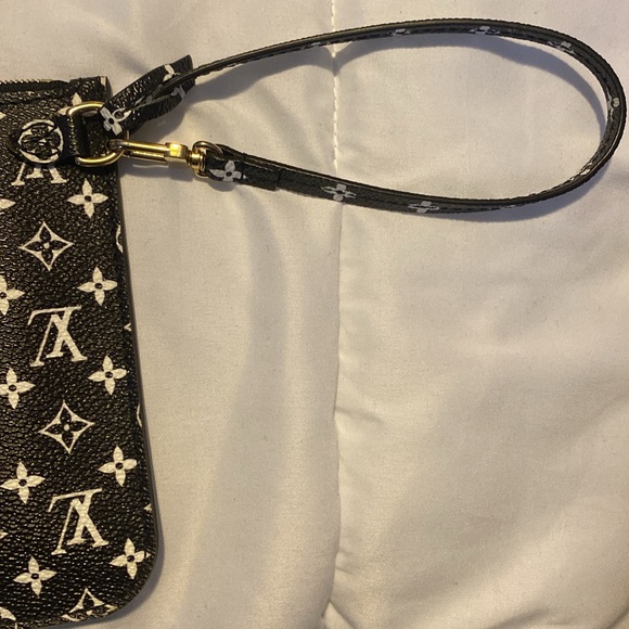 Louis Vuitton Jungle Neverfull Pochette NWOT - Picture 6 of 10